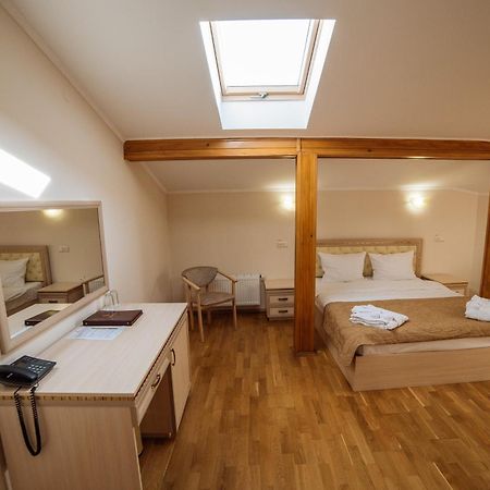 Svityaz Resort Truskawez Zimmer foto